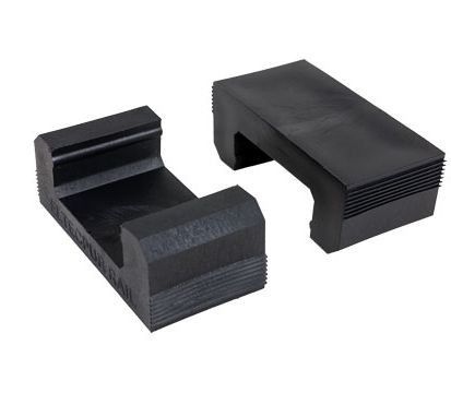 İyi bir fiyat. 45 mm / 66 mm Kauçuk Ray Demiryolunda Siyah Kauçuk Pad çevrimiçi