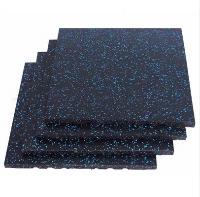 سعر جيد حصائر أرضيات مطاط EPDM مع صلابة 60-70 شور A وكثافة 1.5 جم/سم3 وسمك 15-50 مم للصالات الرياضية الانترنت
